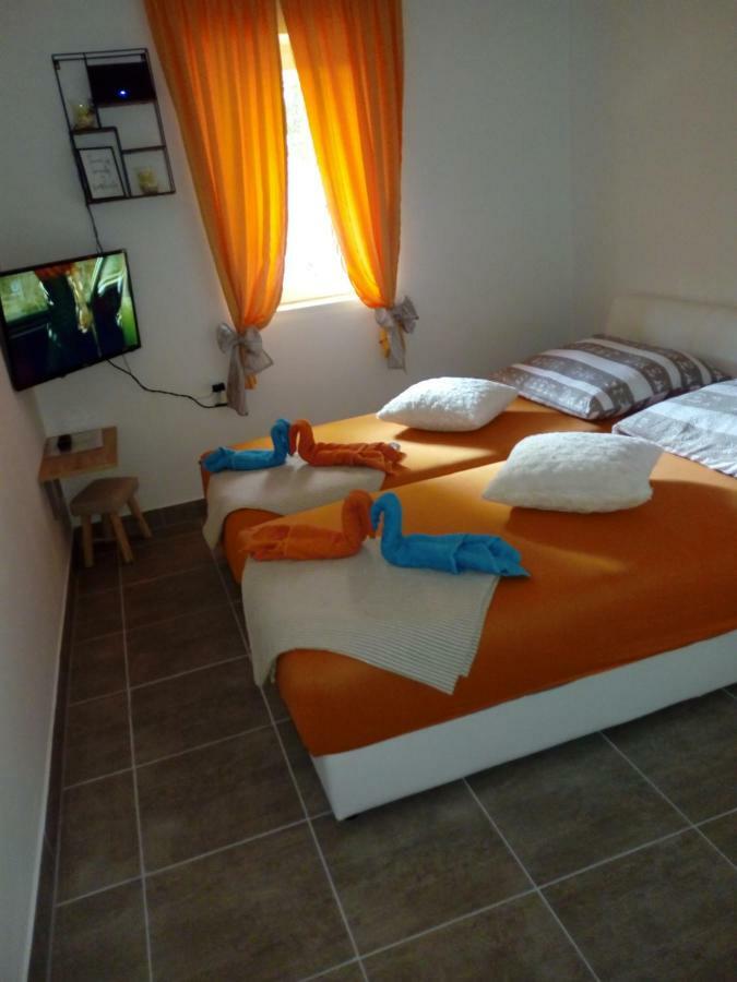 Apartman Radic Trogir Ngoại thất bức ảnh
